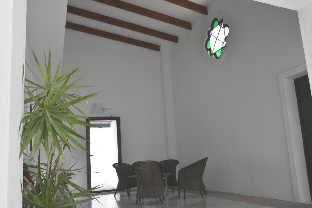 Hostal Dona Lola Marina Zahara de los Atunes Bagian luar foto